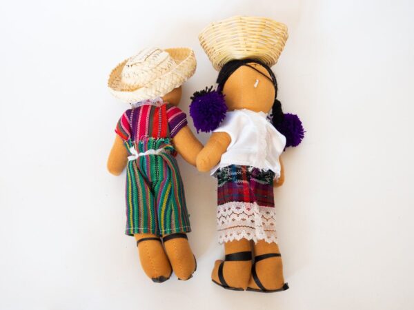 Muñecas tradicionales guatemaltecas